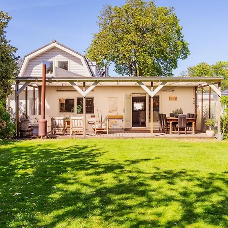 Villa Camina